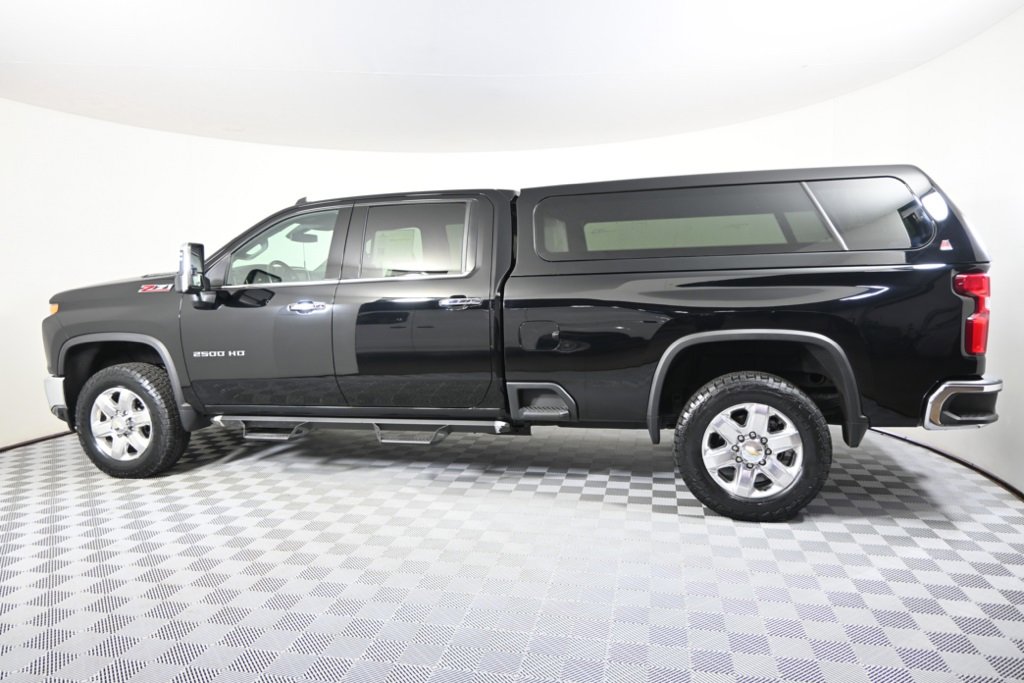 Used 2023 Chevrolet Silverado 2500 LTZ w/ LTZ Plus Package image 3
