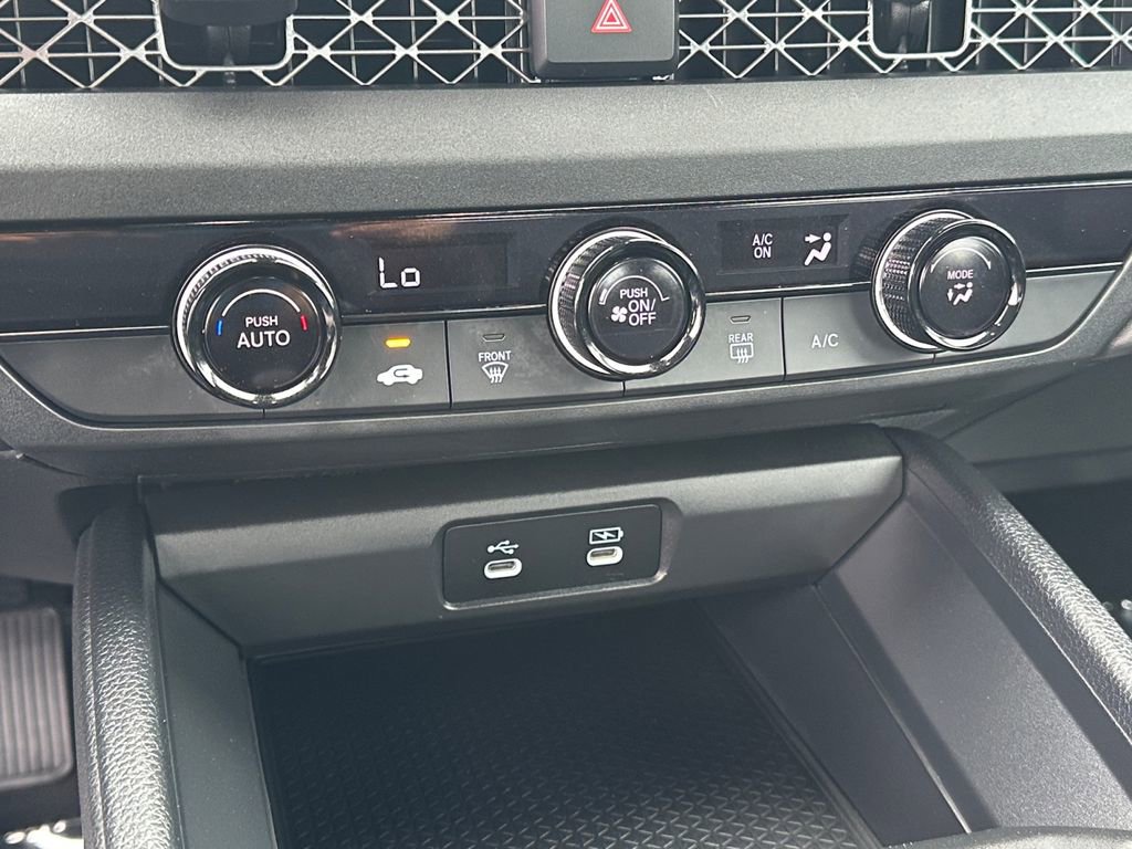 Used 2025 Honda Accord LX image 27