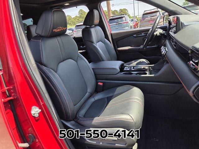Used 2025 Honda Pilot TrailSport image 21