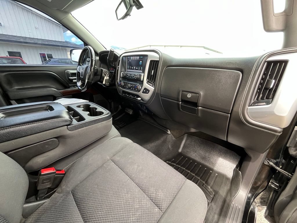 Used 2017 GMC Sierra 1500 SLE w/ SLE Value Package AWD/4WD image 19