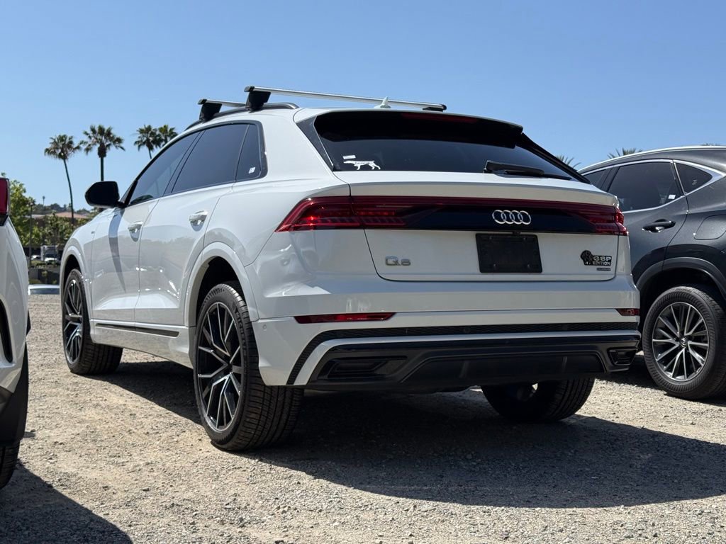 Used 2020 Audi Q8 Prestige w/ Prestige Package AWD/4WD image 2
