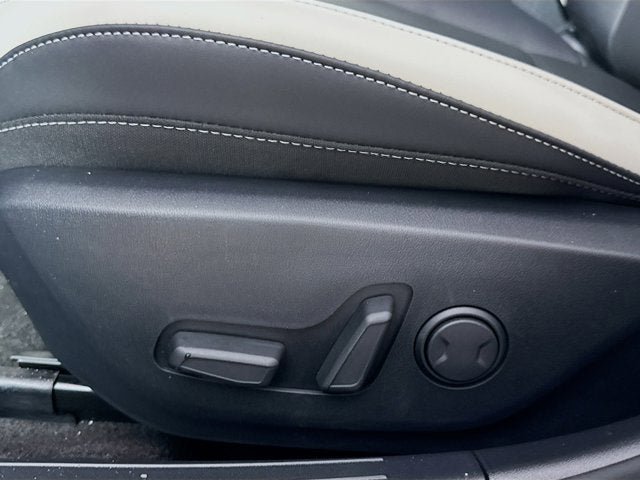 New 2025 Kia K4 GT-Line w/ GT-Line Premium Package image 24