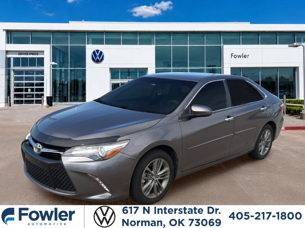 Used 2017 Toyota Camry SE