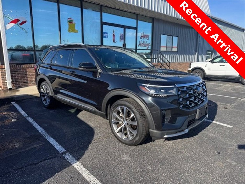 Certified 2025 Ford Explorer Platinum w/ Ultimate Package