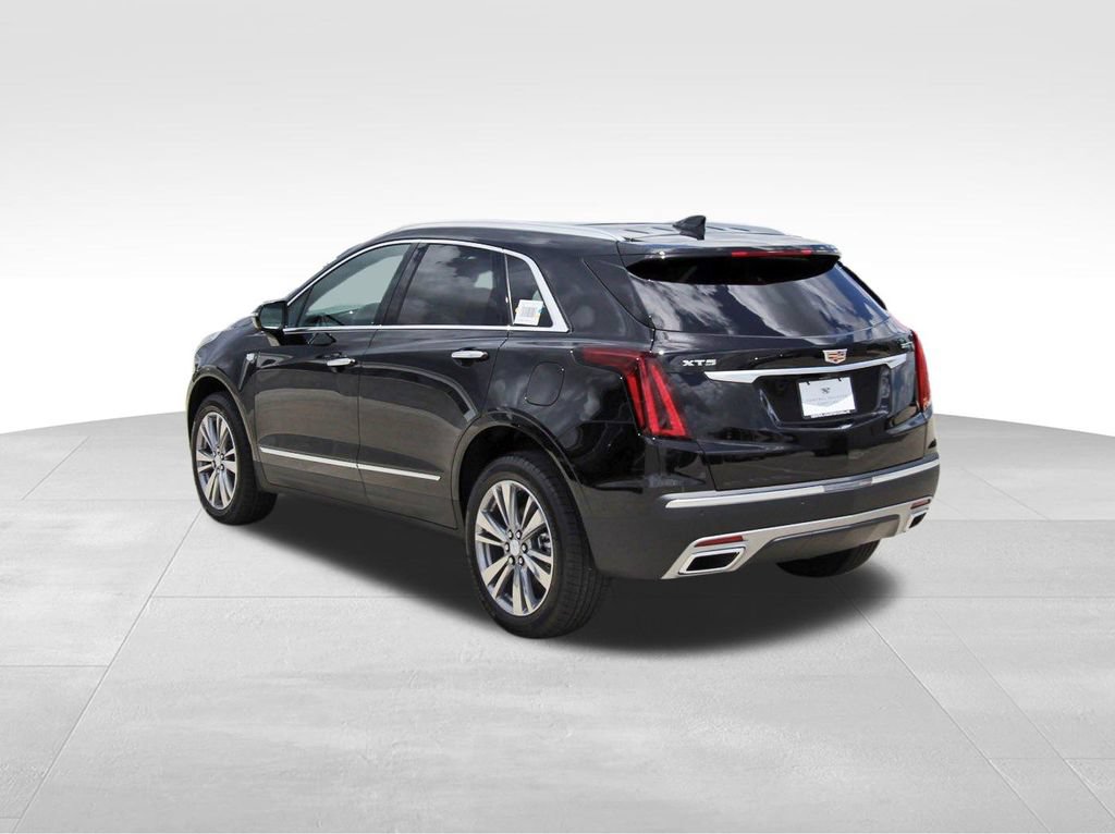 New 2026 Cadillac XT5 Premium Luxury w/ Driver Assist Package FWD image 3