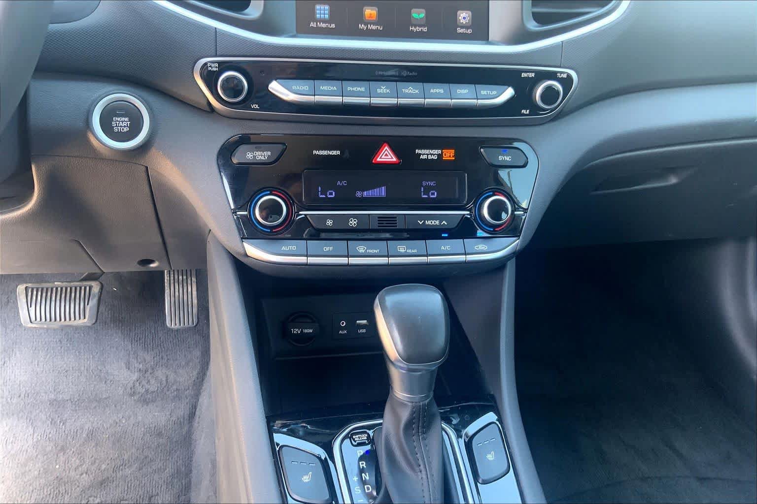 Used 2017 Hyundai Ioniq SEL FWD image 32
