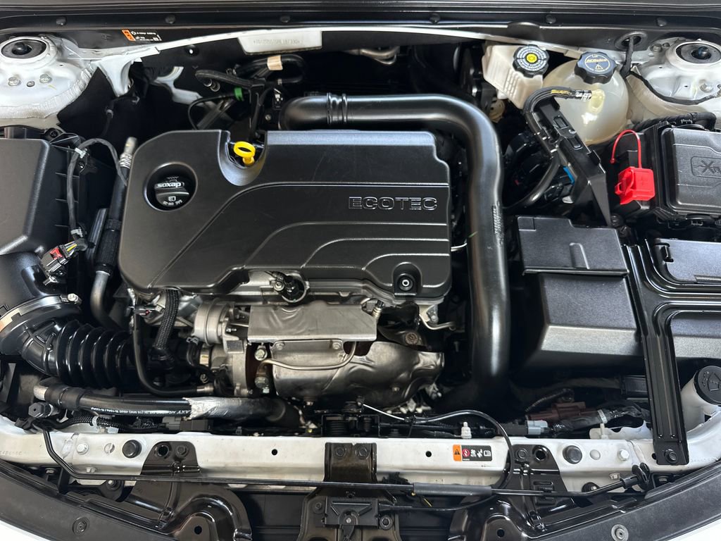 Used 2024 Chevrolet Malibu LT image 37