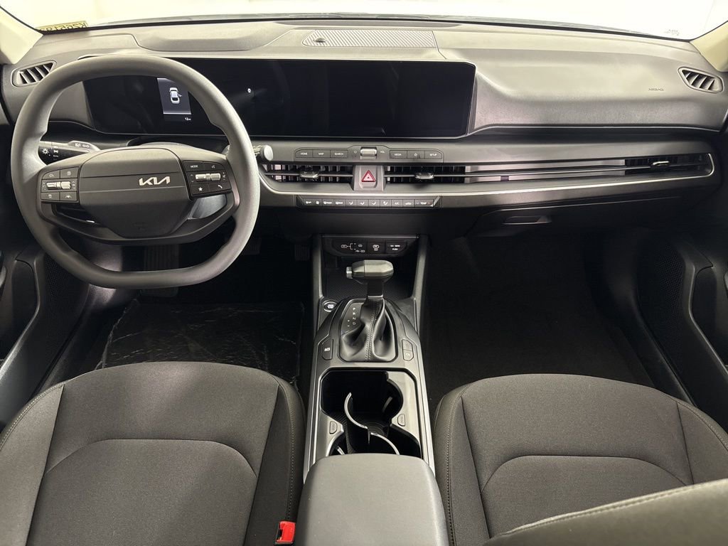 New 2026 Kia K4 FWD image 12
