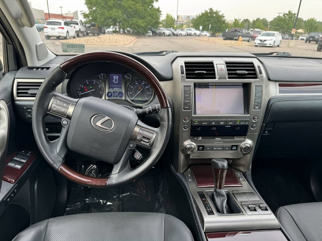 Used 2019 Lexus GX 460 Premium AWD/4WD image 24
