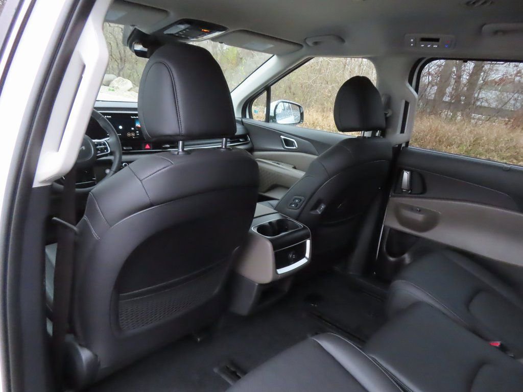 New 2026 Kia Carnival EX image 22