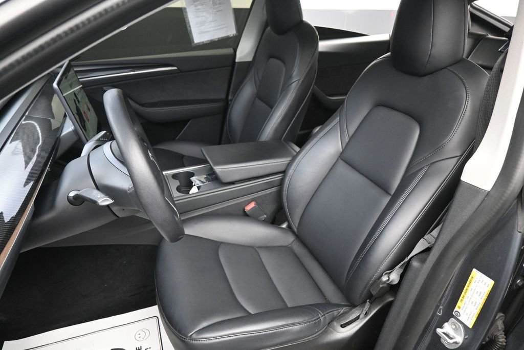 Used 2023 Tesla Model Y Long Range AWD/4WD image 27