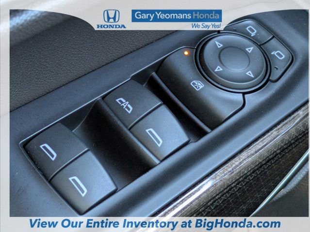 Used 2020 Chevrolet Silverado 1500 RST image 25