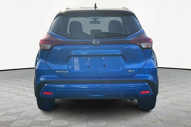 Used 2024 Nissan Kicks SV image 6