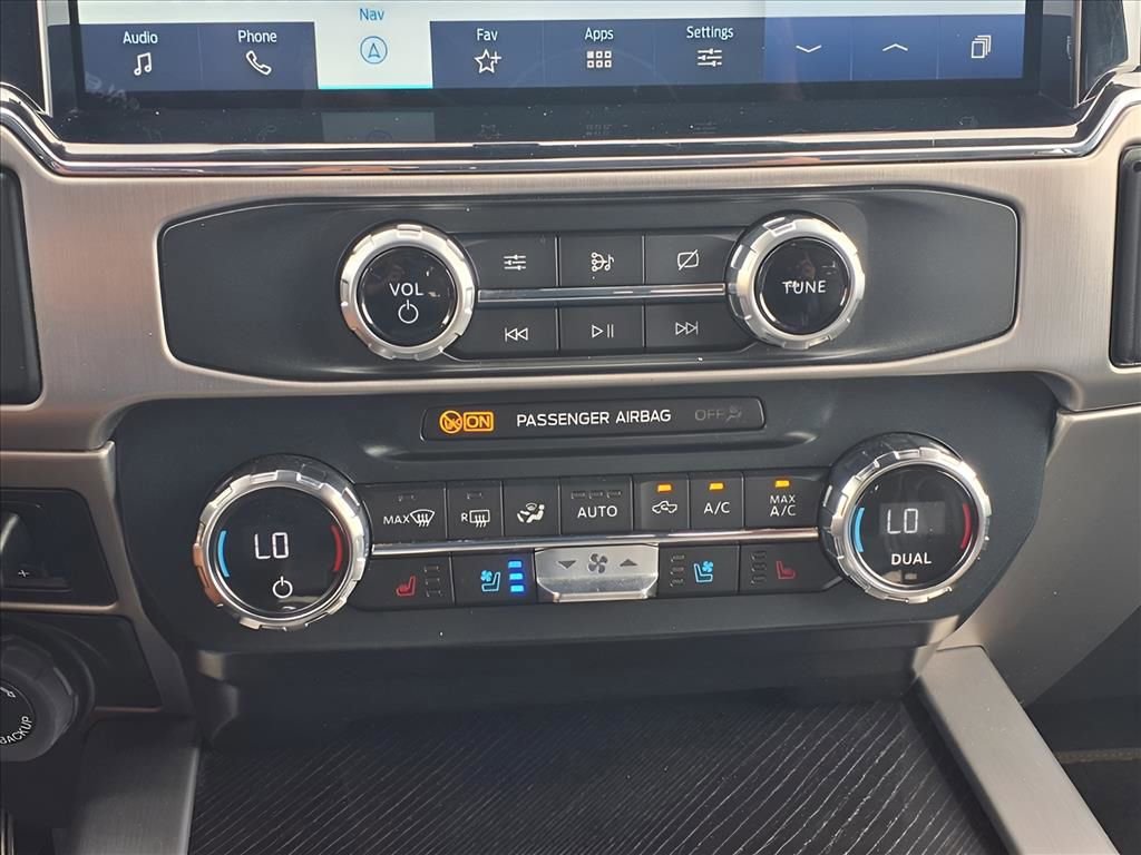 Used 2022 Ford F250 Platinum image 22