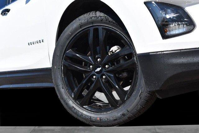 Used 2021 Chevrolet Equinox LT image 3