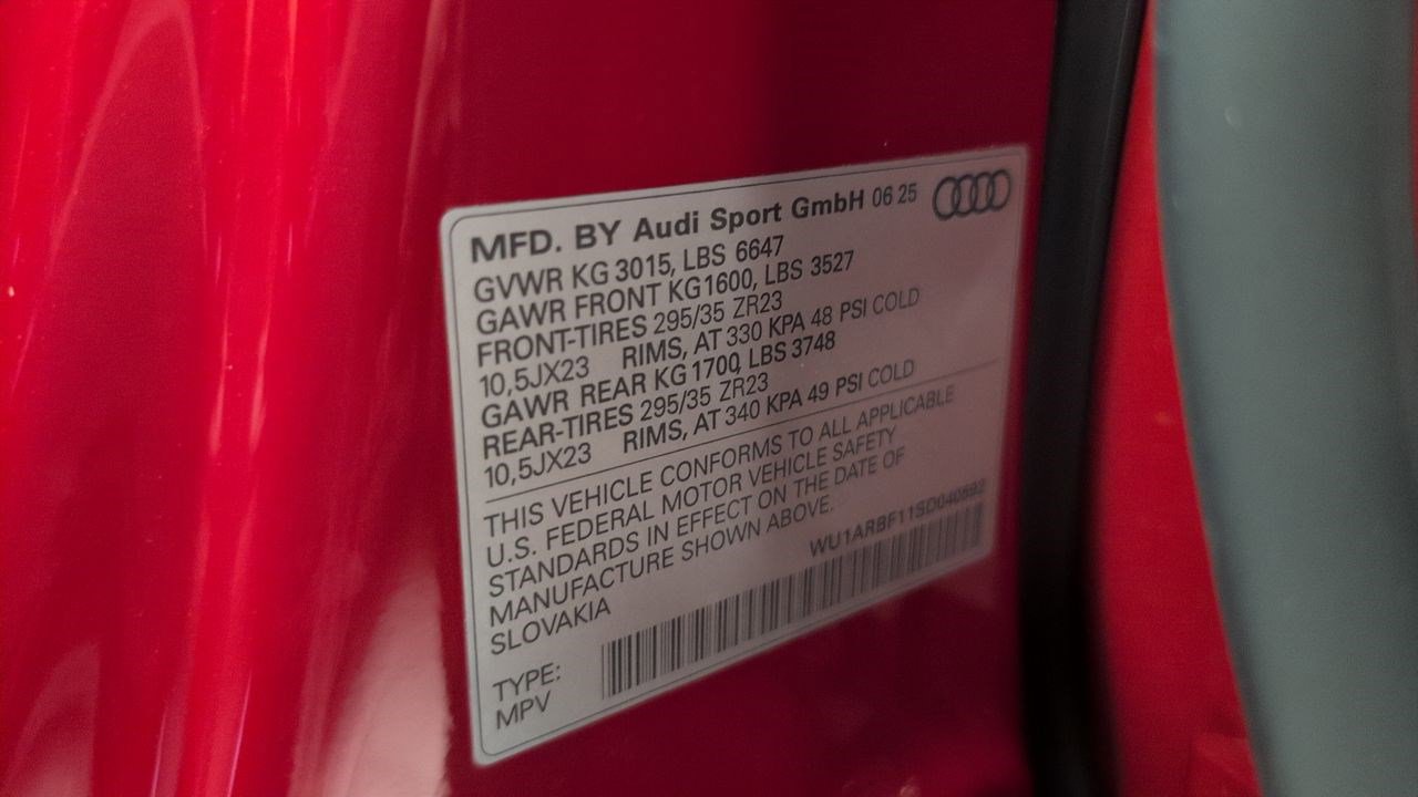 New 2025 Audi RS Q8 performance image 41