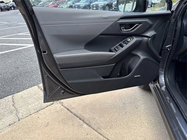 New 2025 Subaru Crosstrek 2.5i Limited w/ Crosstrek Mirror Package image 7