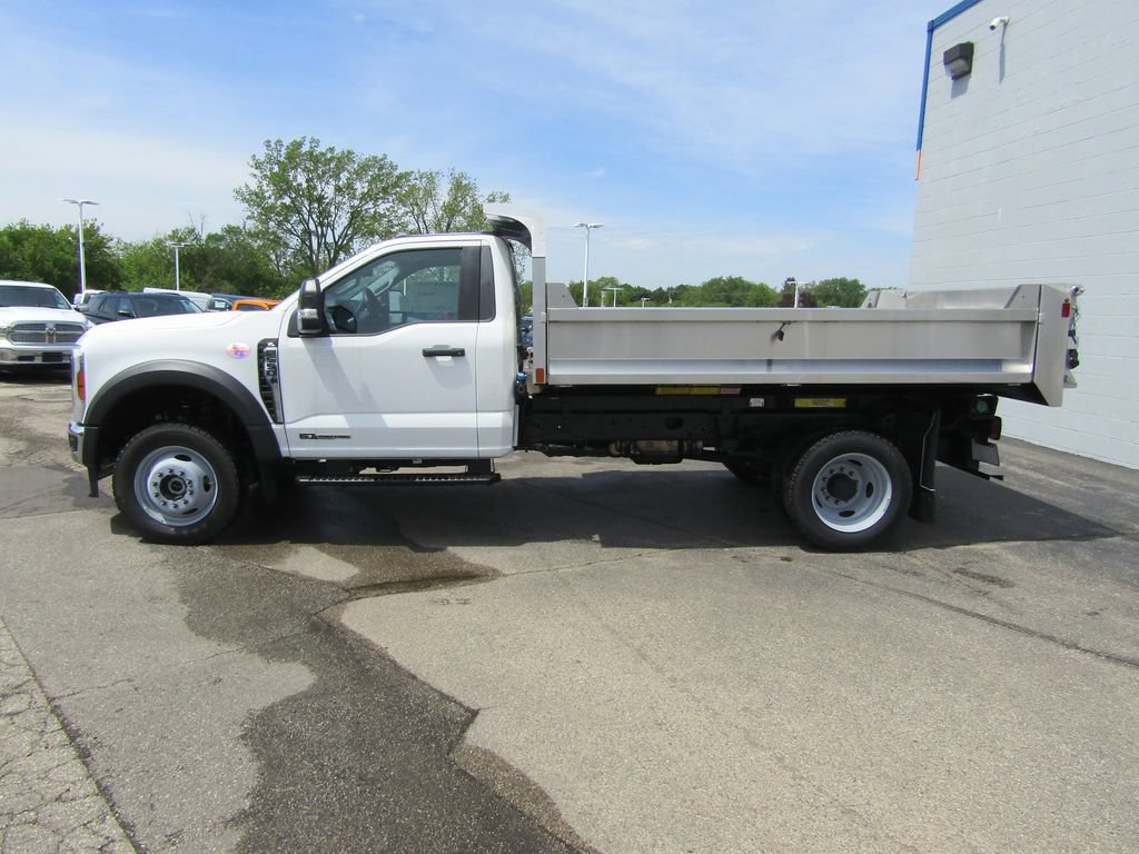New 2026 Ford F550 4x4 Regular Cab Super Duty video 3