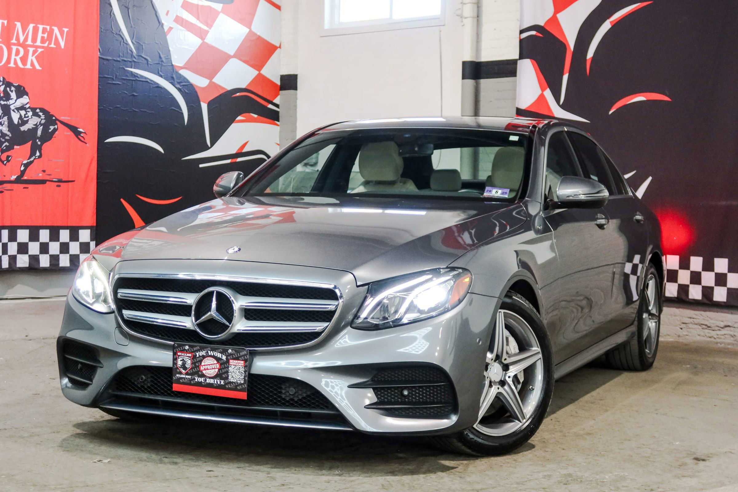 Used 2017 Mercedes-Benz E 300 4MATIC image 1