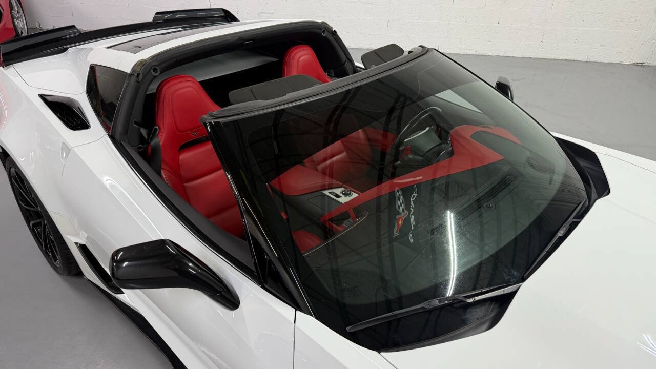 Used 2019 Chevrolet Corvette Grand Sport RWD image 6