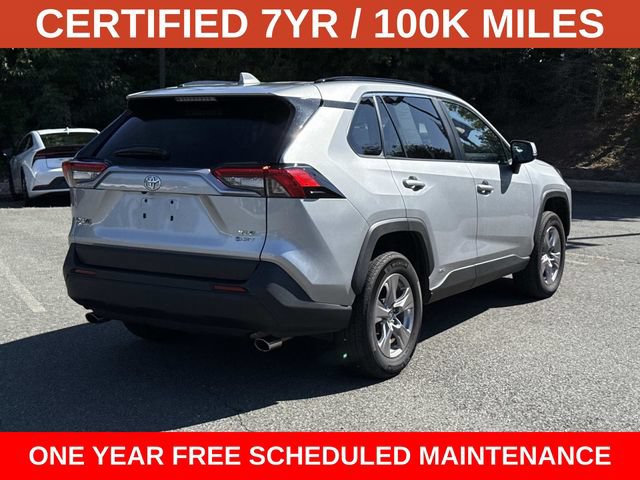 Used 2025 Toyota RAV4 XLE AWD/4WD image 2
