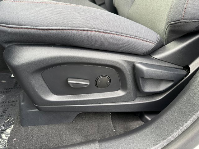 New 2026 Ford Explorer Active RWD image 12