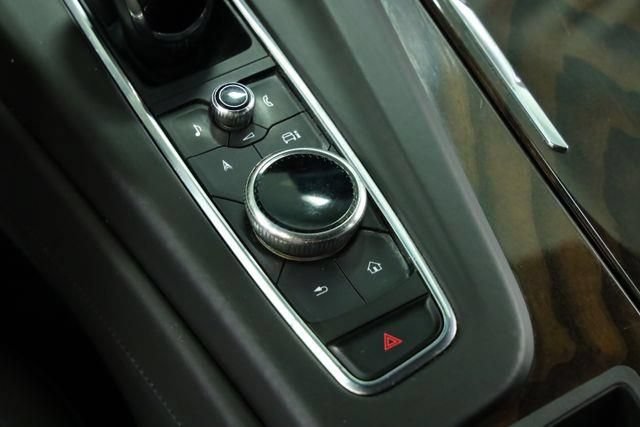 Used 2022 Cadillac Escalade ESV Sport Platinum AWD/4WD image 19