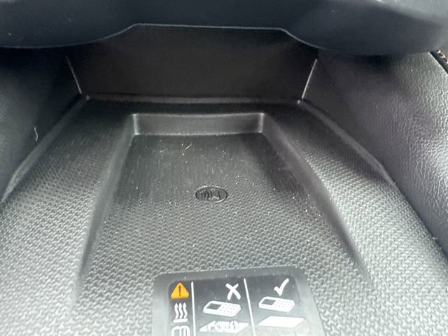 Used 2024 Chevrolet Blazer Premier w/ Enhanced Convenience Package image 39