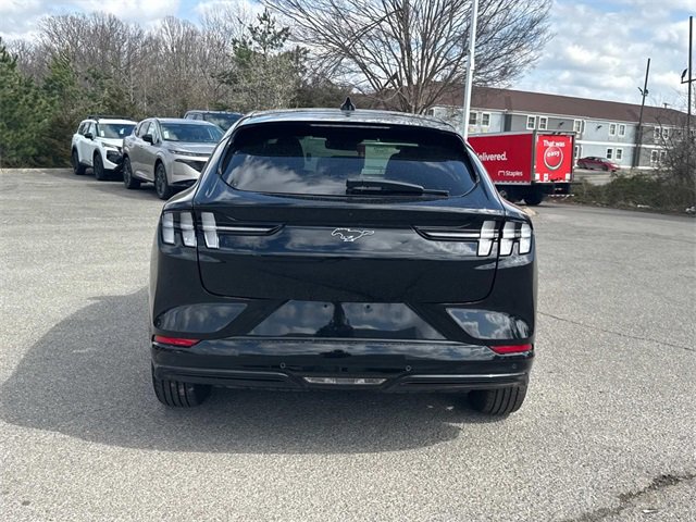 Used 2021 Ford Mustang Mach-E Premium image 6