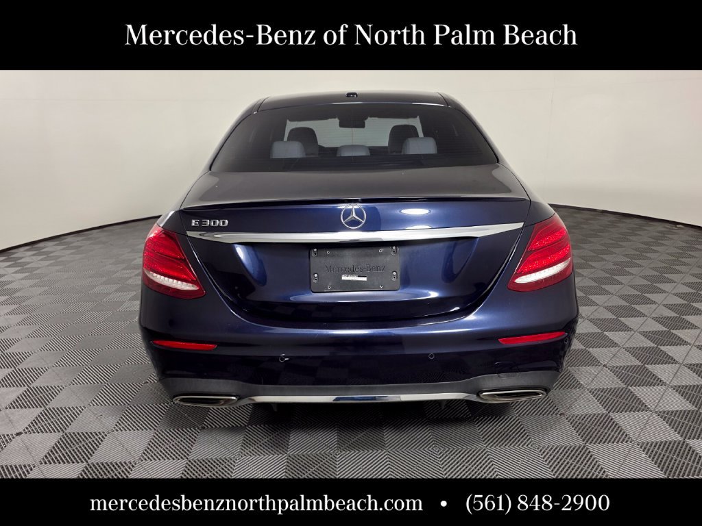 Used 2018 Mercedes-Benz E 300 image 5