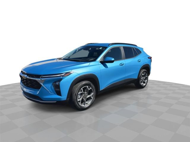 Used 2025 Chevrolet Trax LT w/ Driver Confidence Package FWD image 4