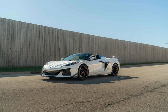 Used 2025 Chevrolet Corvette Z06 w/ Z07 Performance Package image 29