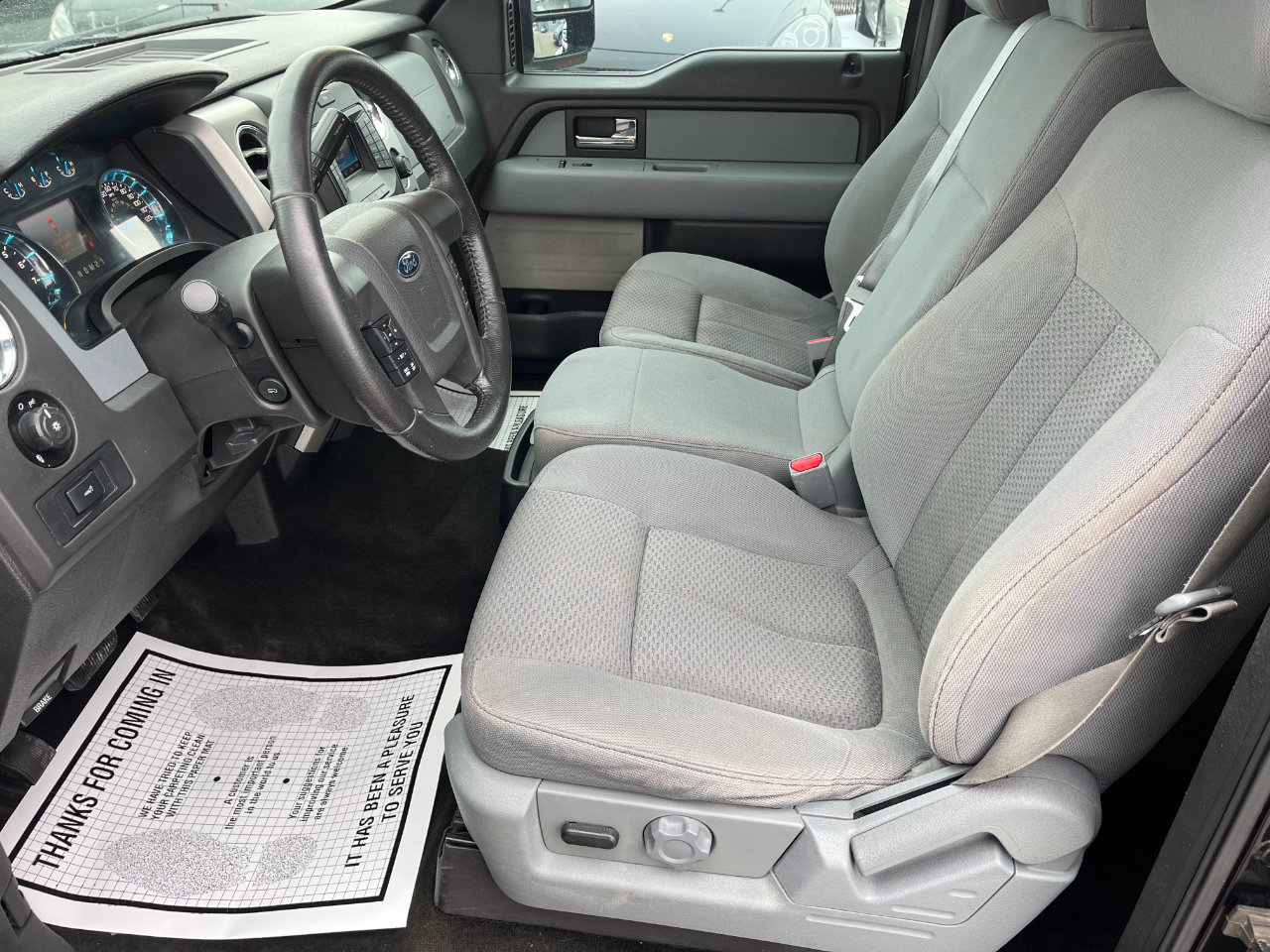 Used 2013 Ford F150 XLT w/ Luxury Equipment Group image 12