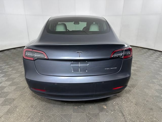 Used 2018 Tesla Model 3 Long Range image 4