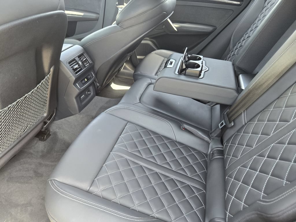 Certified 2023 Audi SQ5 Premium Plus w/ Premium Plus Package AWD/4WD image 40