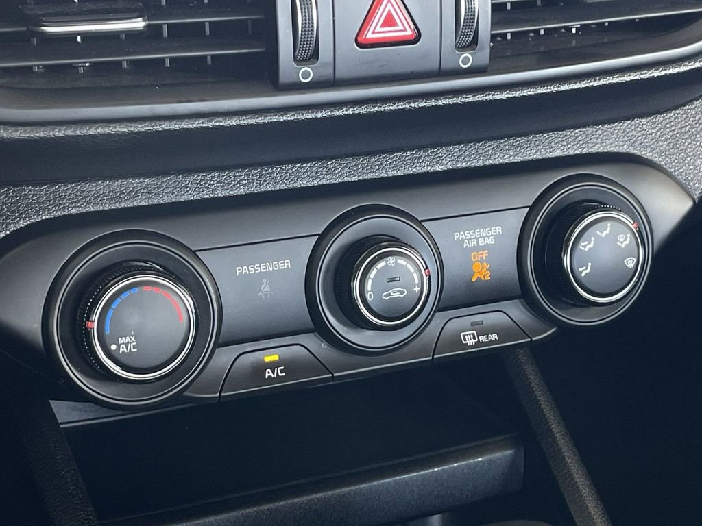 Used 2024 Kia Forte LXS image 31