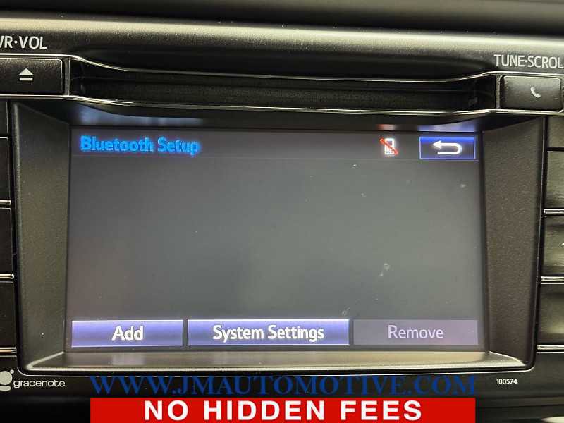 Used 2018 Toyota RAV4 XLE image 25