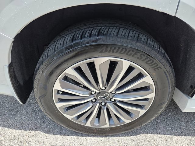 Certified 2026 INFINITI QX80 Luxe AWD/4WD image 20