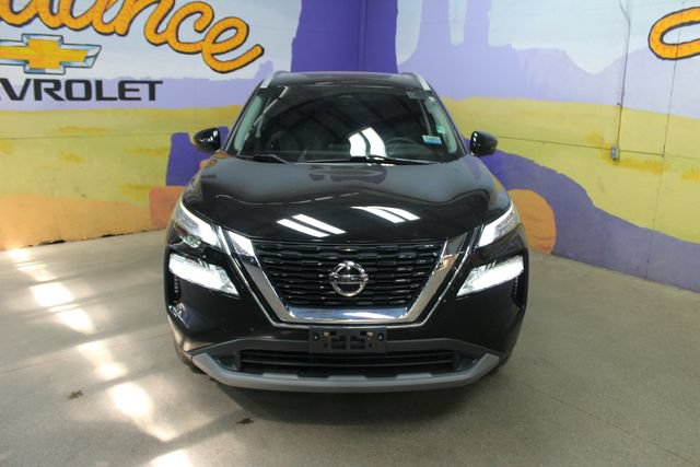 Used 2021 Nissan Rogue SV FWD image 3