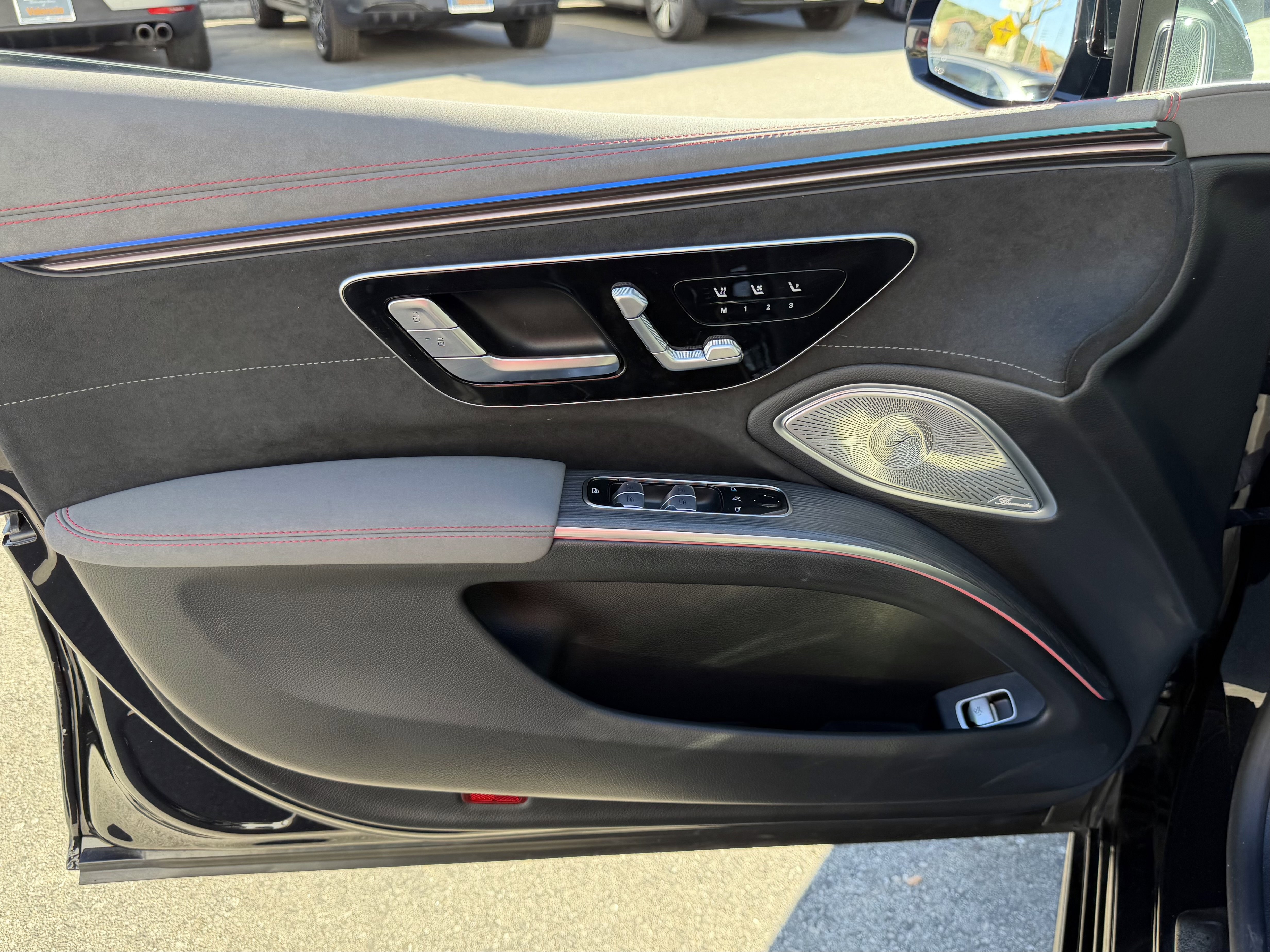 Used 2023 Mercedes-Benz EQS 580 EQS 580 image 17