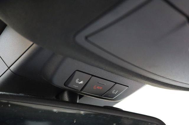 Used 2015 Mercedes-Benz GL 550 4MATIC image 39