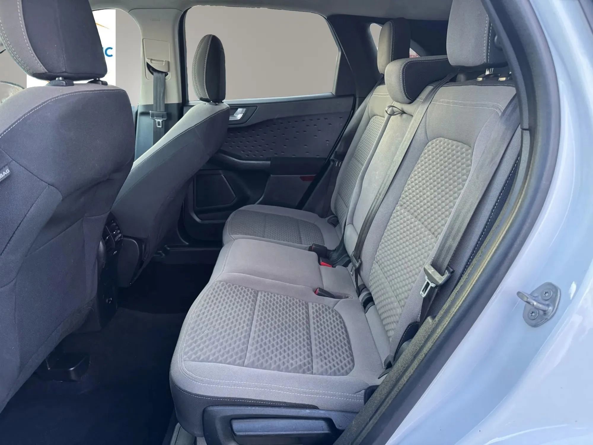 Used 2020 Ford Escape SE image 20