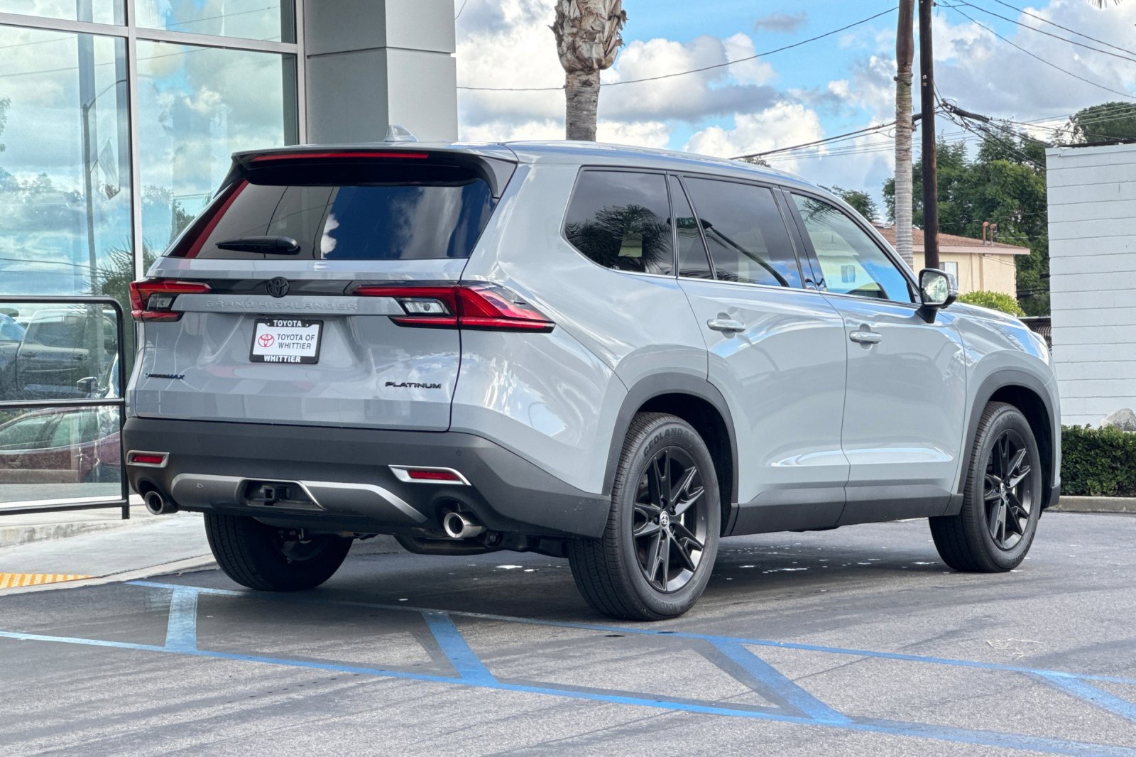 Certified 2025 Toyota Grand Highlander MAX Platinum image 5