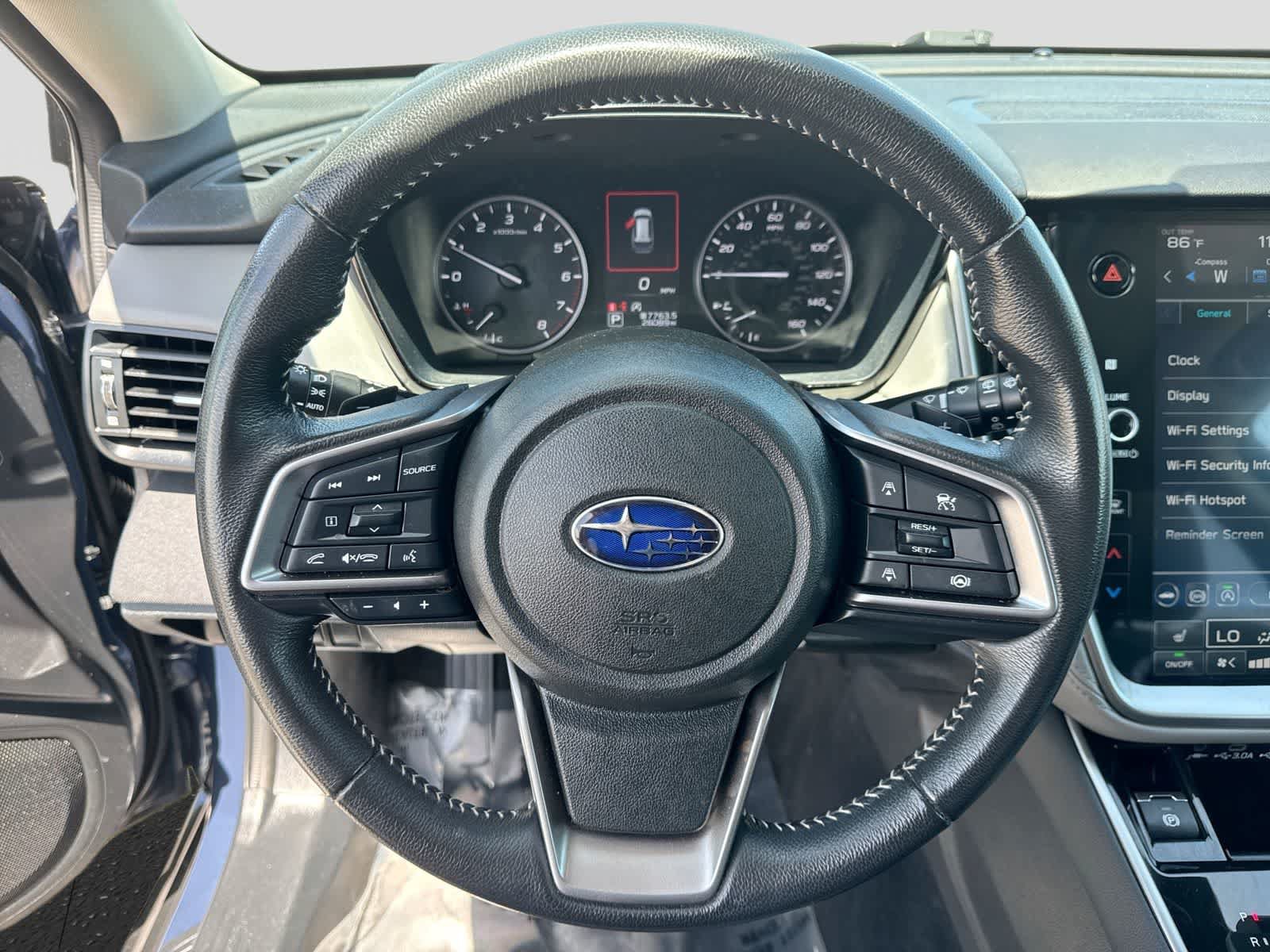 Used 2025 Subaru Outback Premium AWD/4WD image 29