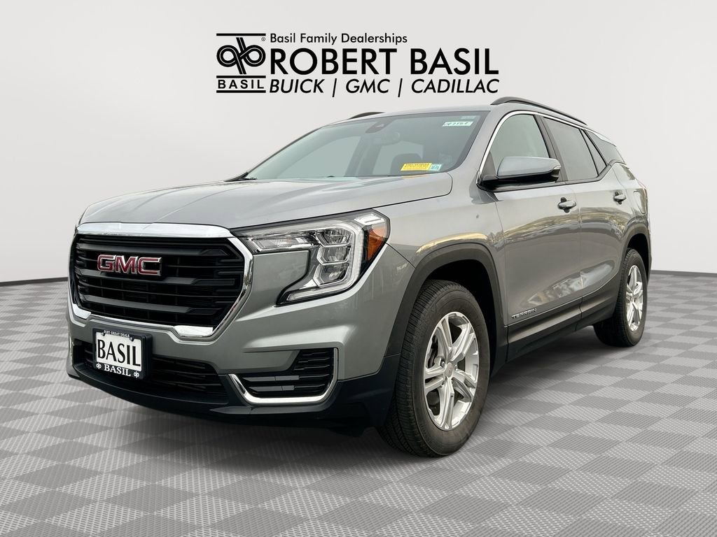 Used 2024 GMC Terrain SLE w/ Driver Convenience Package