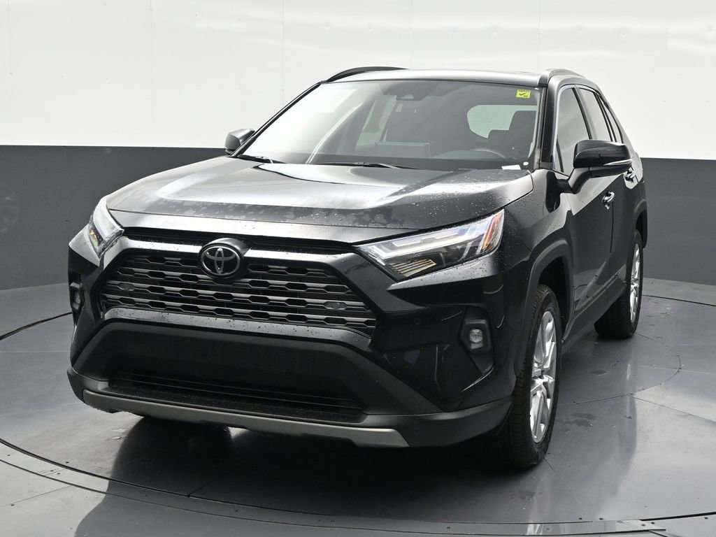 Used 2022 Toyota RAV4 Limited w/ Limited Grade Weather Package FWD image 8