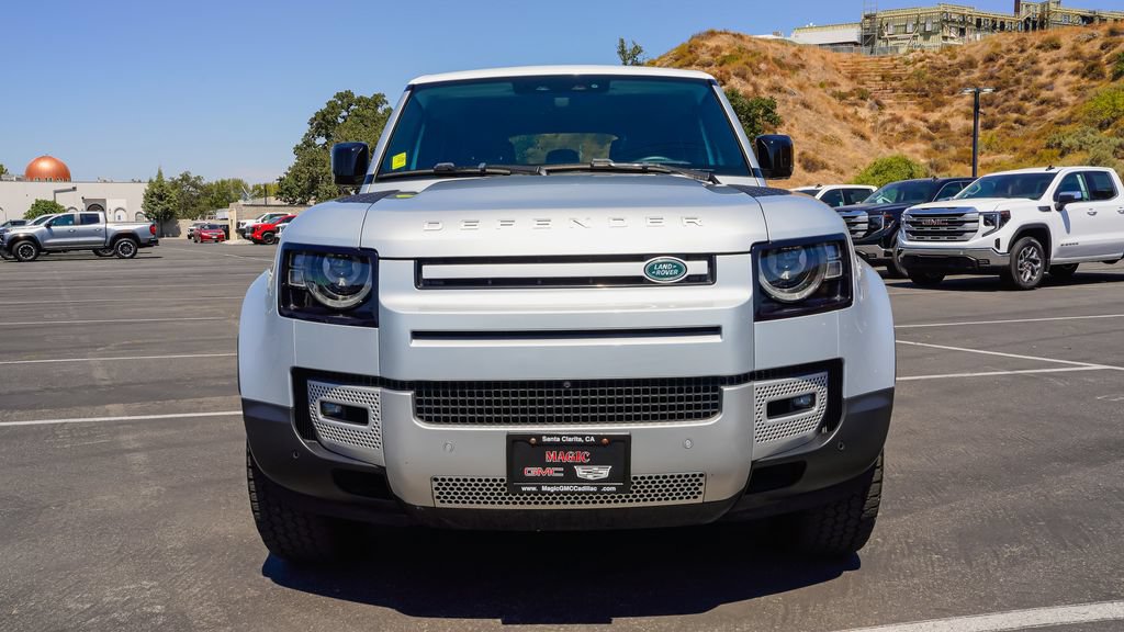 Used 2024 Land Rover Defender 110 S AWD/4WD image 4