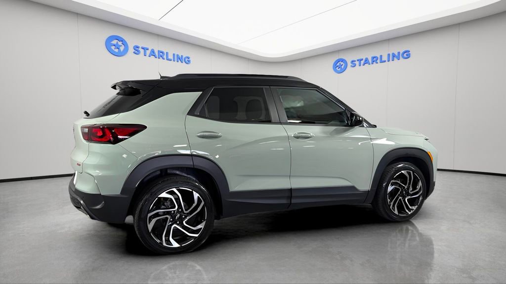 Certified 2024 Chevrolet TrailBlazer RS w/ Driver Confidence Package image 30