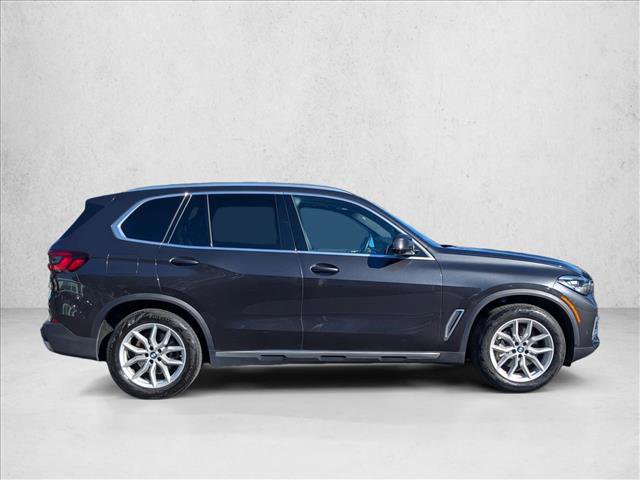 Used 2023 BMW X5 xDrive40i w/ Premium Package image 4