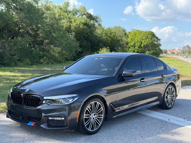 Used 2018 BMW 530i w/ M Sport Package RWD image 1